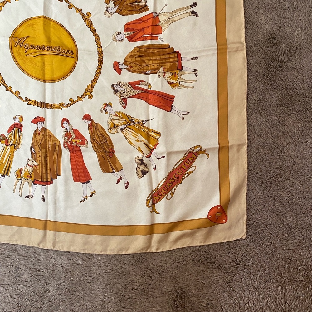 VTG 70’s Aquascutum 1920s Fashion Girls Ladies Silk Scarf - Picture 7 of 9